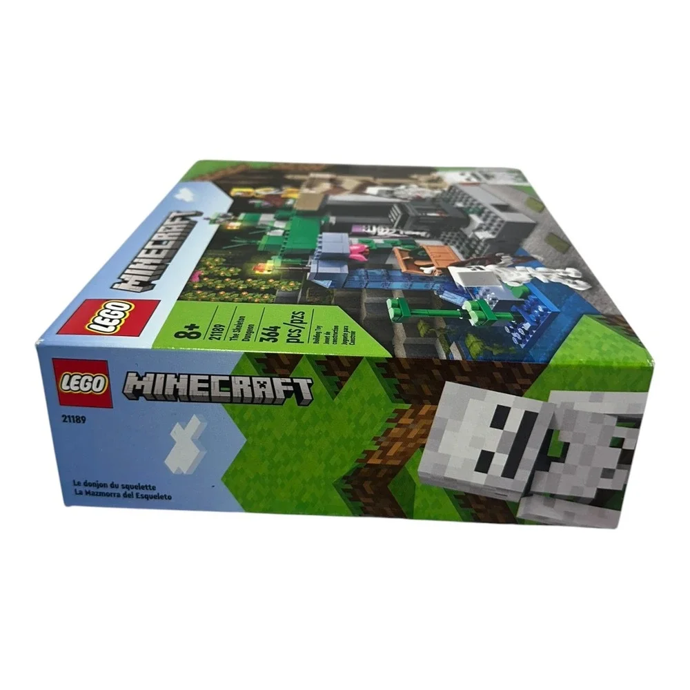 LEGO Minecraft The Skeleton Dungeon 21189 364 Pieces New Sealed Damaged Box